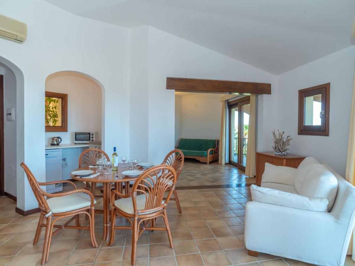 Holiday Home Corbezzolo 8 - Vista Village By Interhome Porto San Paolo  Kültér fotó
