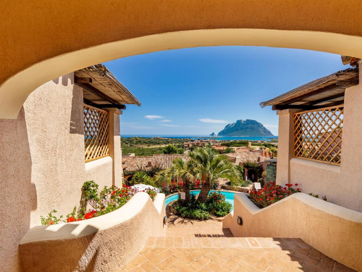 Holiday Home Corbezzolo 8 - Vista Village By Interhome Porto San Paolo  Kültér fotó